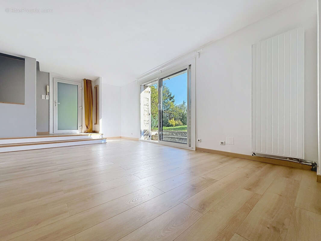 Maison à VILLEFRANCHE-SUR-SAONE