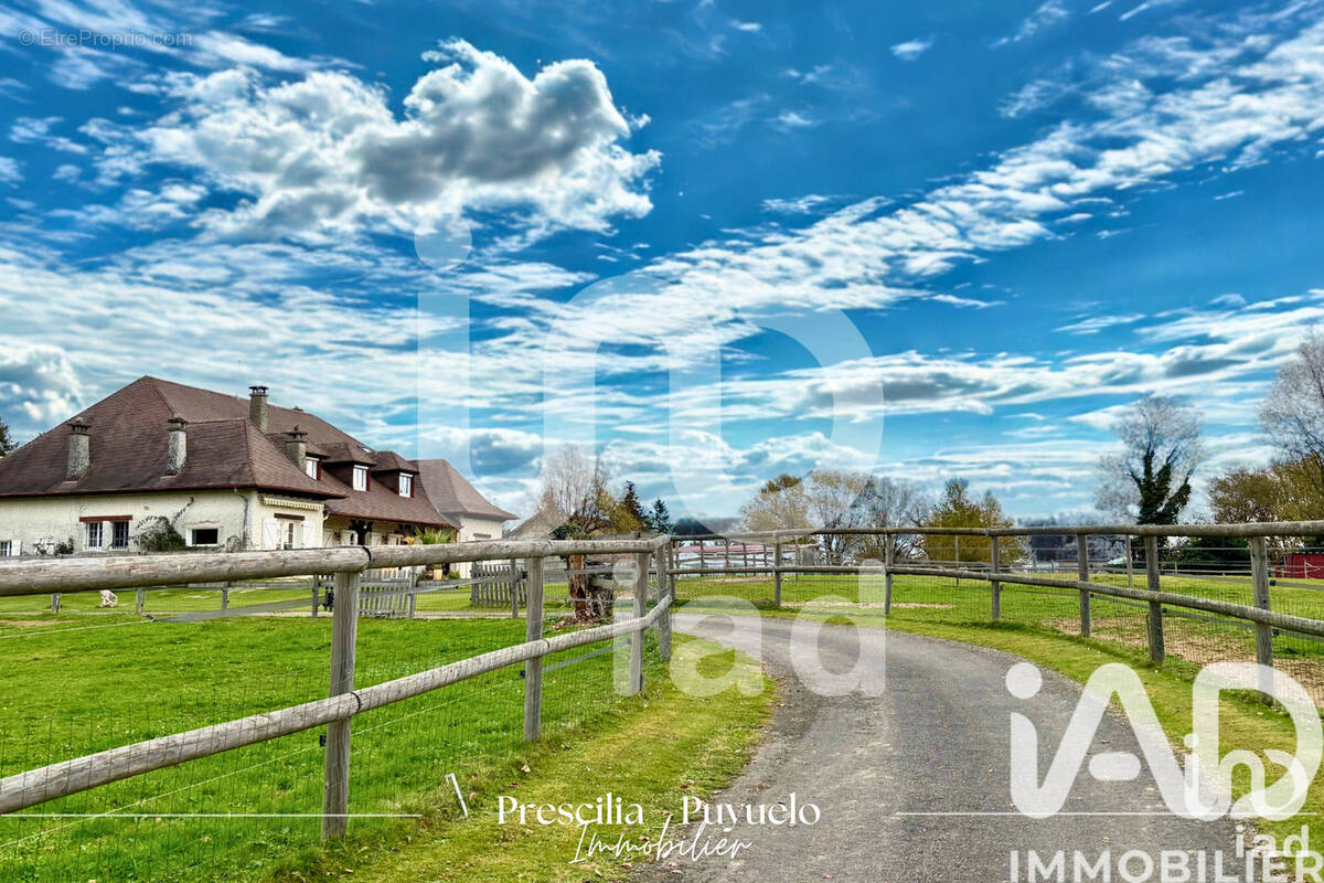 Photo 1 - Maison à TARBES