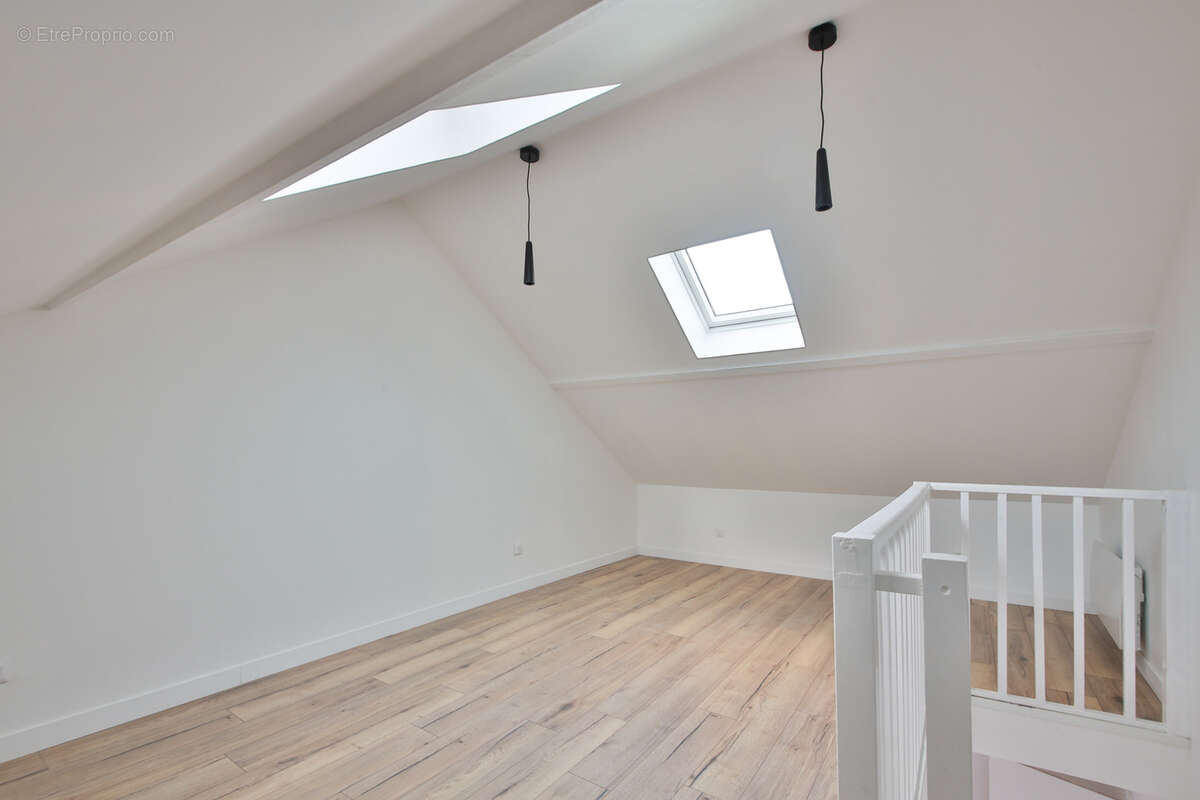 Appartement à NANTERRE