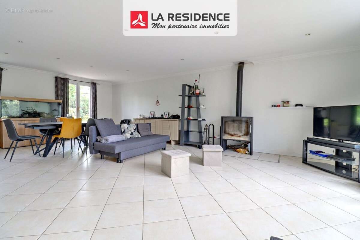 Maison 179 m² à Verneuil-Sur-Seine  - photo 3