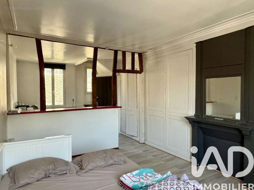 Photo 2 - Maison à CORMEILLES
