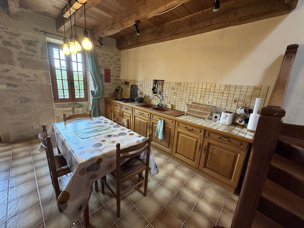 Charme corrézien et potentiel locatif au cœur de la vallée de la Dordogne - photo 4
