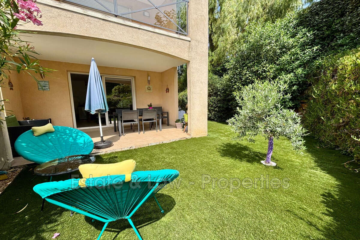 Appartement à LES ISSAMBRES