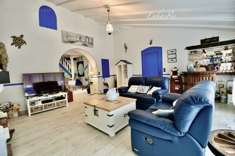 Maison à BIRAC-SUR-TREC