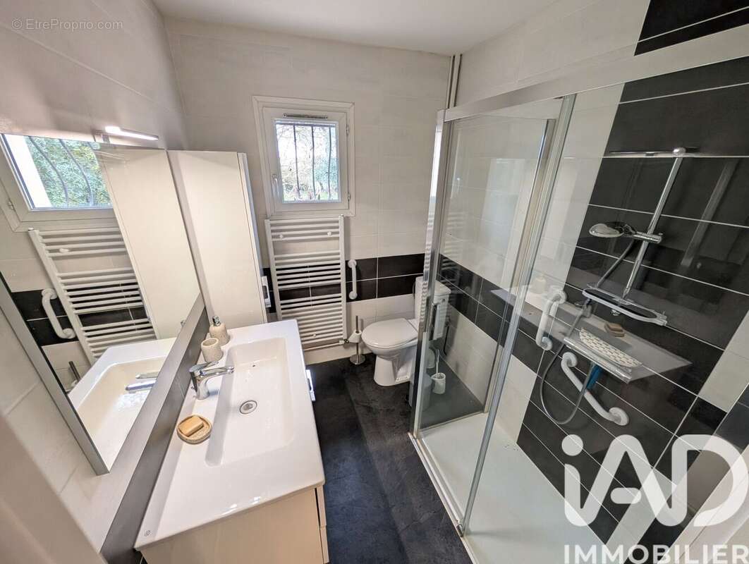 Maison 132 m² à Fleure  - photo 9