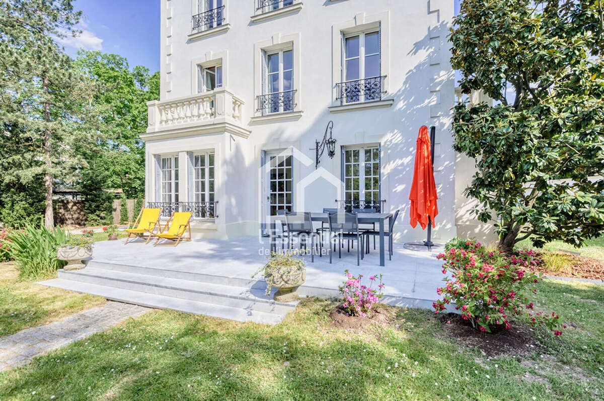 Maison à MAISONS-LAFFITTE