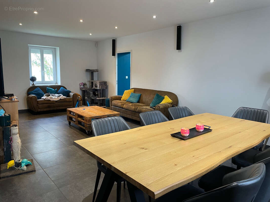 Maison à LA FERTE-GAUCHER