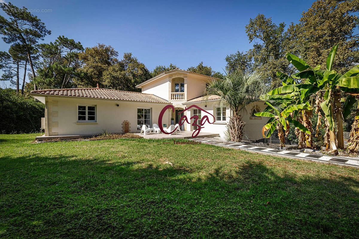 Maison à SALLEBOEUF