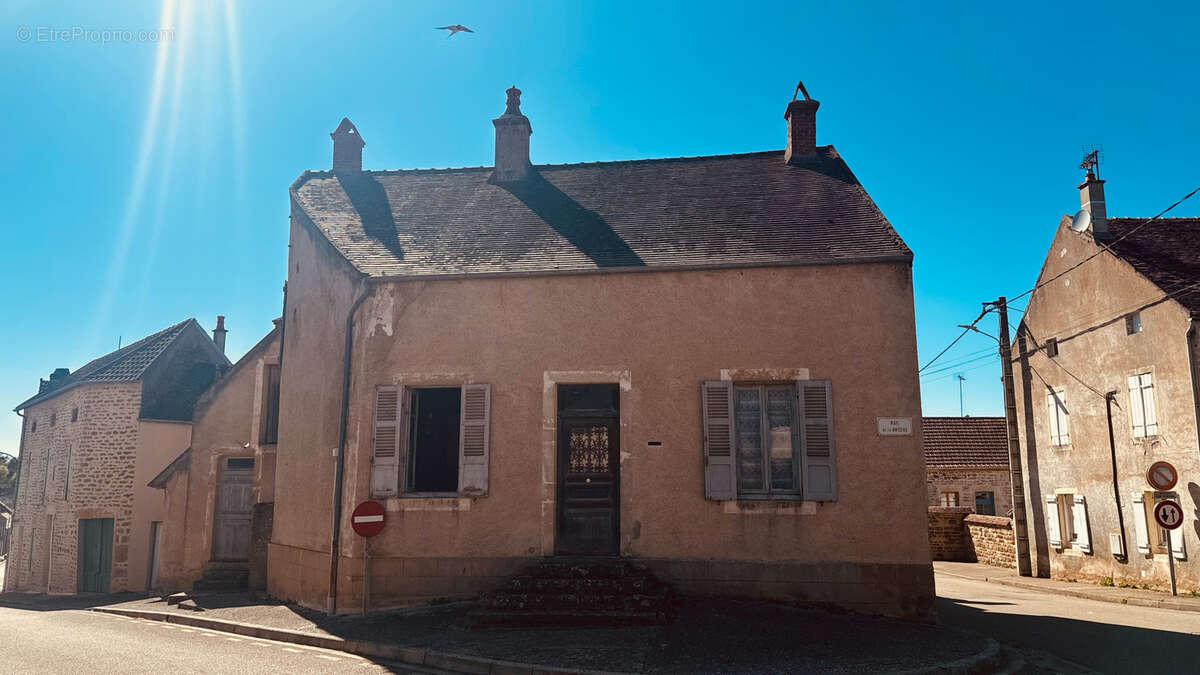 Maison à GUILLON