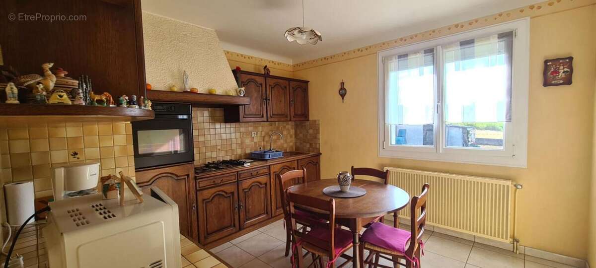 Maison "Nantaise" Mouzillon 4 P . 3 Chs . 78.05 M² . T 672 M² . Sous sol - photo 4