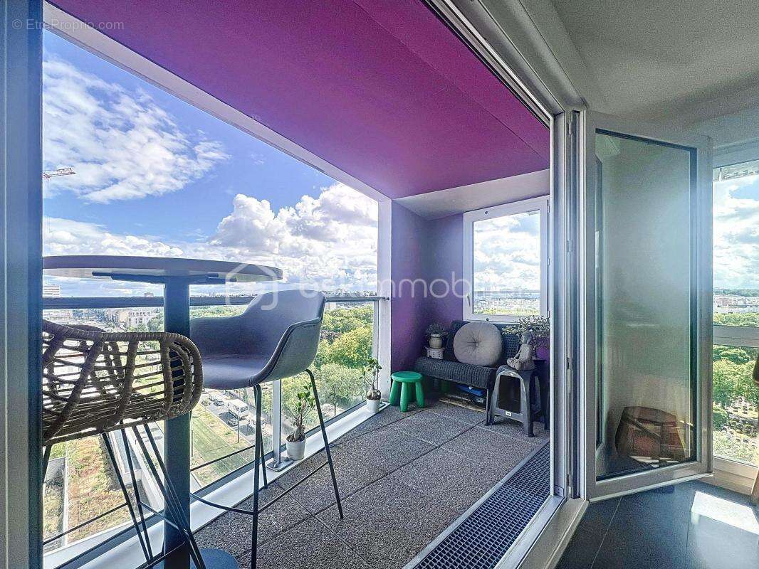 Appartement à IVRY-SUR-SEINE