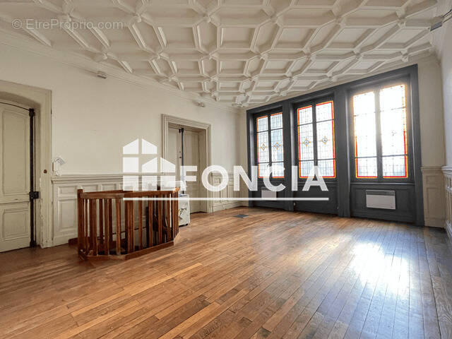 Commerce à LYON-6E
