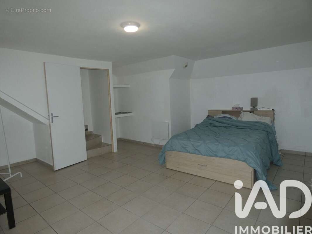 Photo 2 - Appartement à LES PAVILLONS-SOUS-BOIS