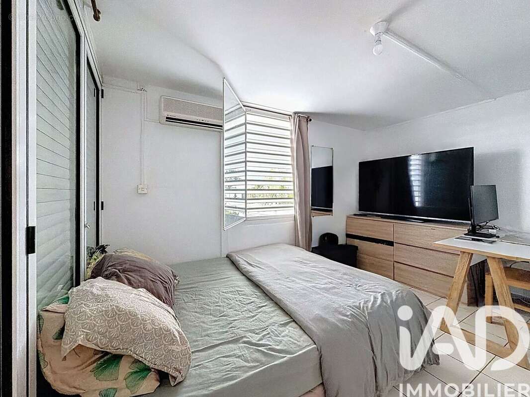 Photo 7 - Appartement à SAINT-DENIS