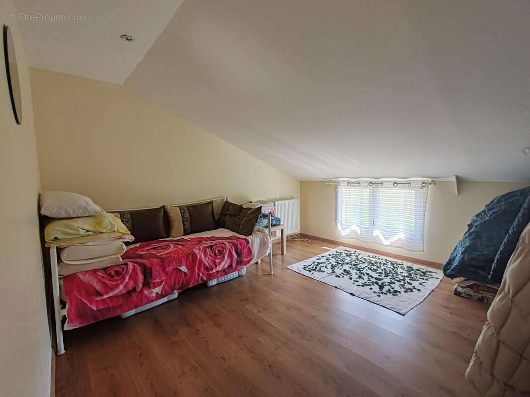 Maison à VILLERS-COTTERETS