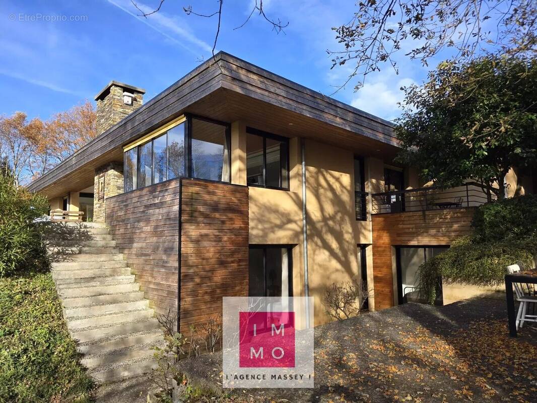 Maison à LANNEMEZAN