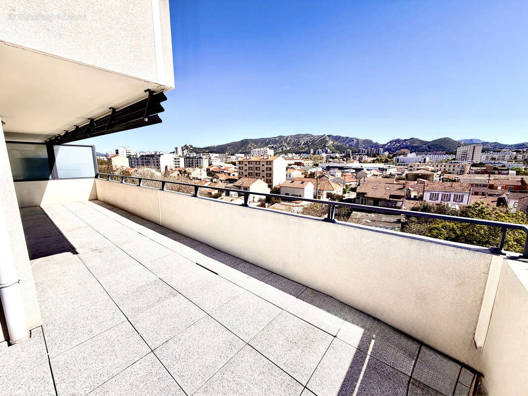 Appartement à MARSEILLE-10E