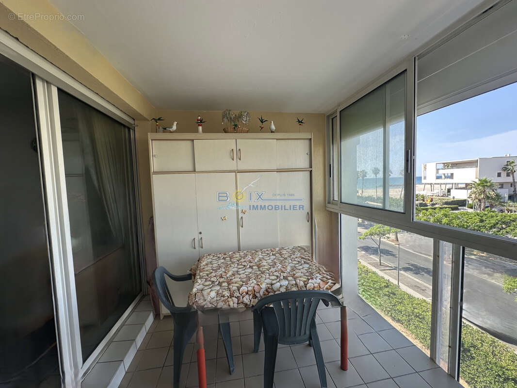 Appartement T2 ST 26 M2  avec loggia et  parking privé - photo 4