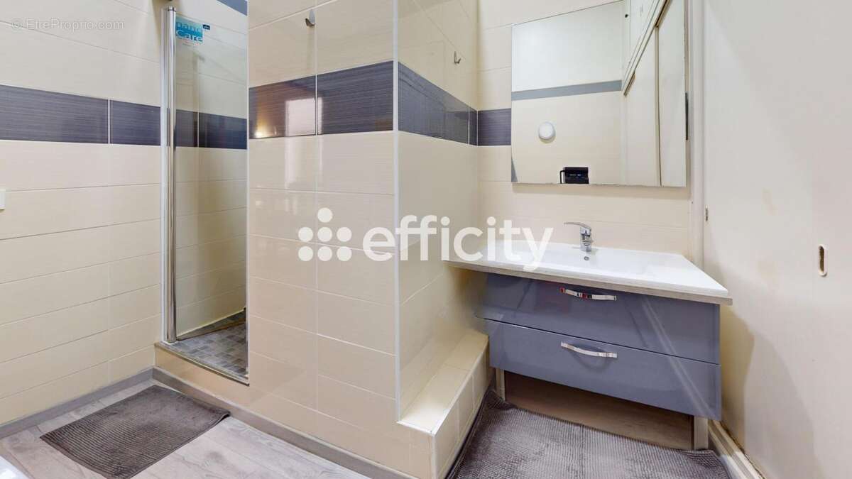 Appartement à LYON-4E