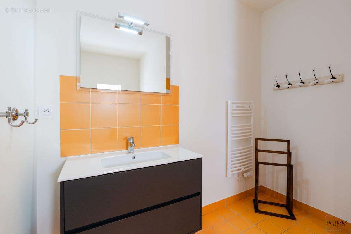 Maison 98 m² à Saint-Nazaire-D'aude  - photo 5