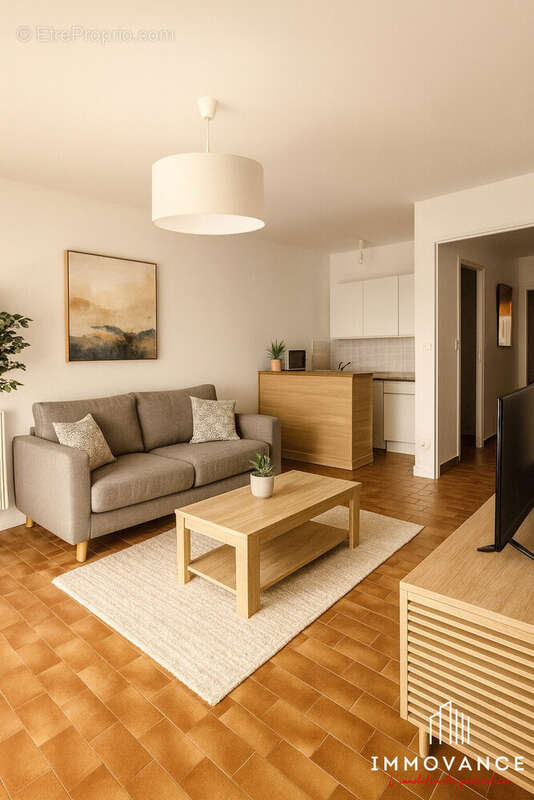 Appartement à MAUGUIO