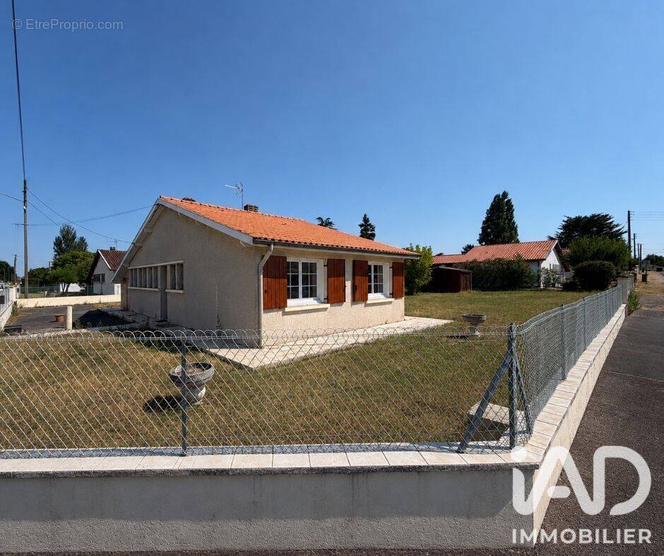 Photo 1 - Maison à VILLENAVE-D'ORNON