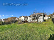 Maison à NEUFCHATEAU