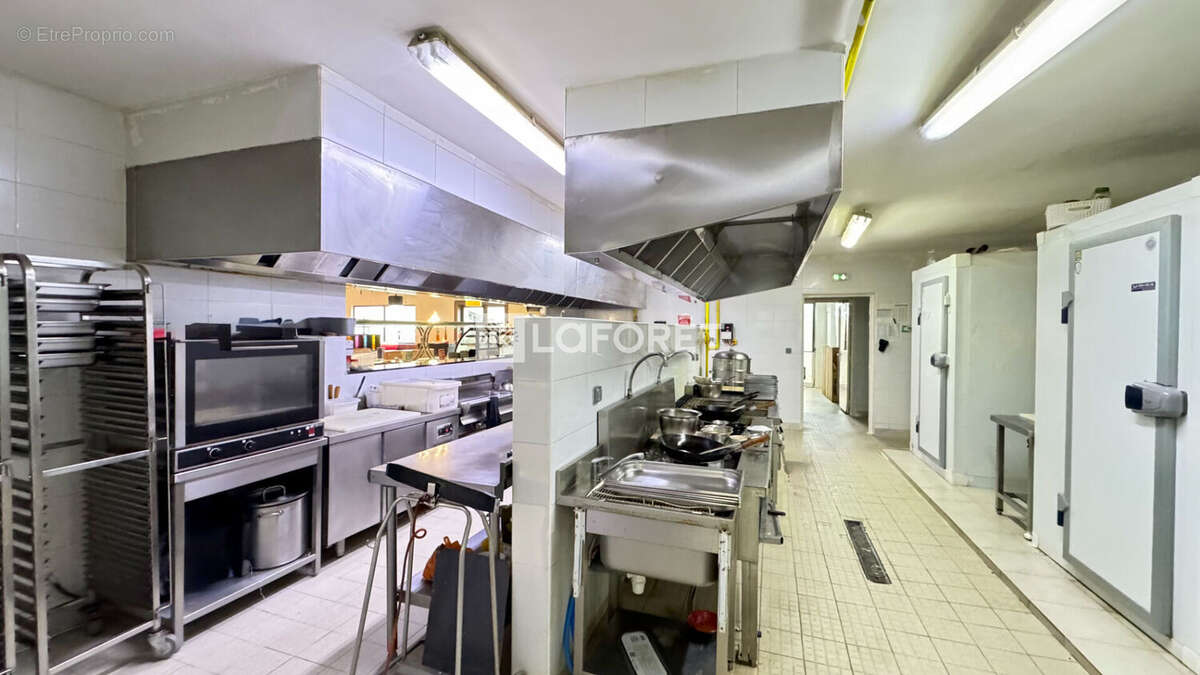 Commerce à L&#039;ARBRESLE