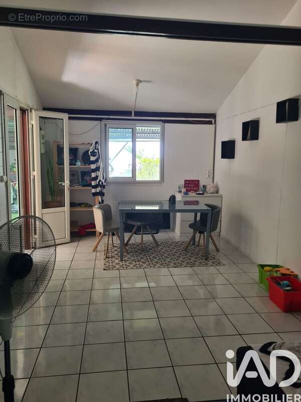Photo 2 - Maison à SAINT-DENIS