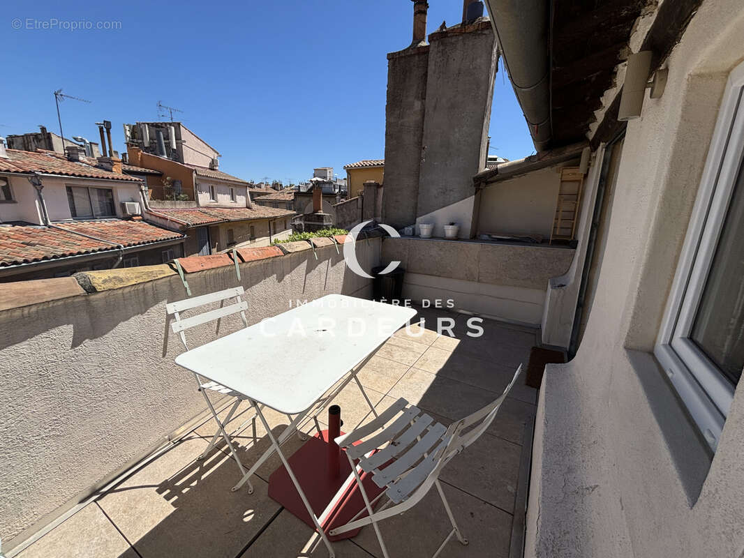 Vente appartement de type 2 avec terrasse, Aix en Provence, centre ville. - photo 11