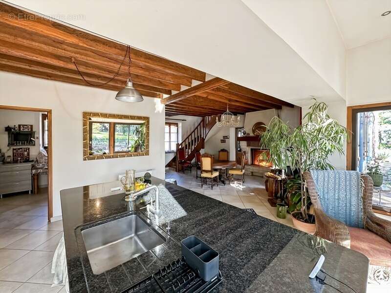 FONTAINEBLEAU SUD à 25mn, Longère de 220 m2 - Parc arboré de 6 332 m2 - photo 11