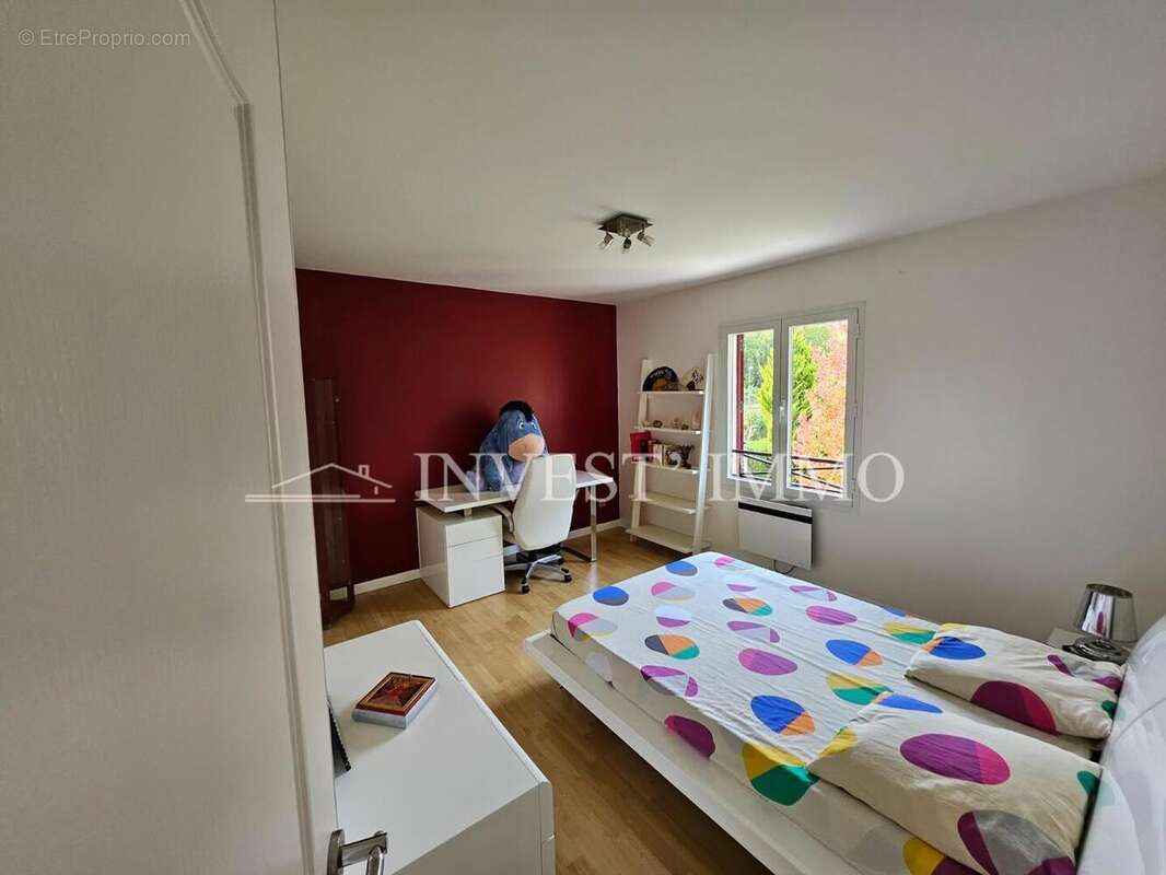 tempImagehb0NTV - Maison à CINQUEUX