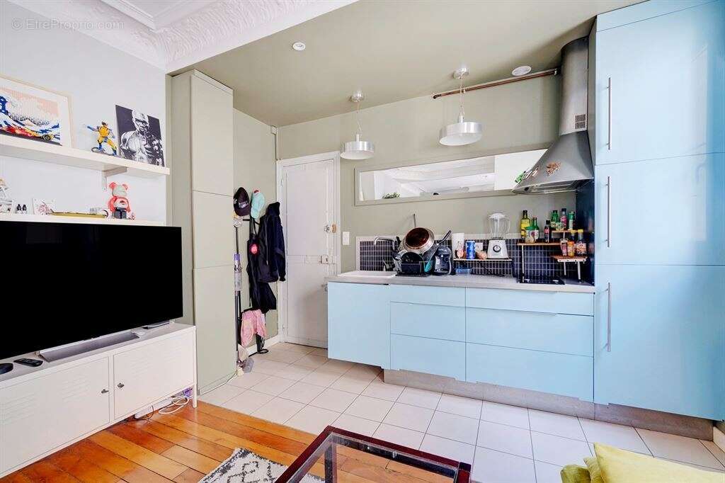 Appartement à PARIS-17E