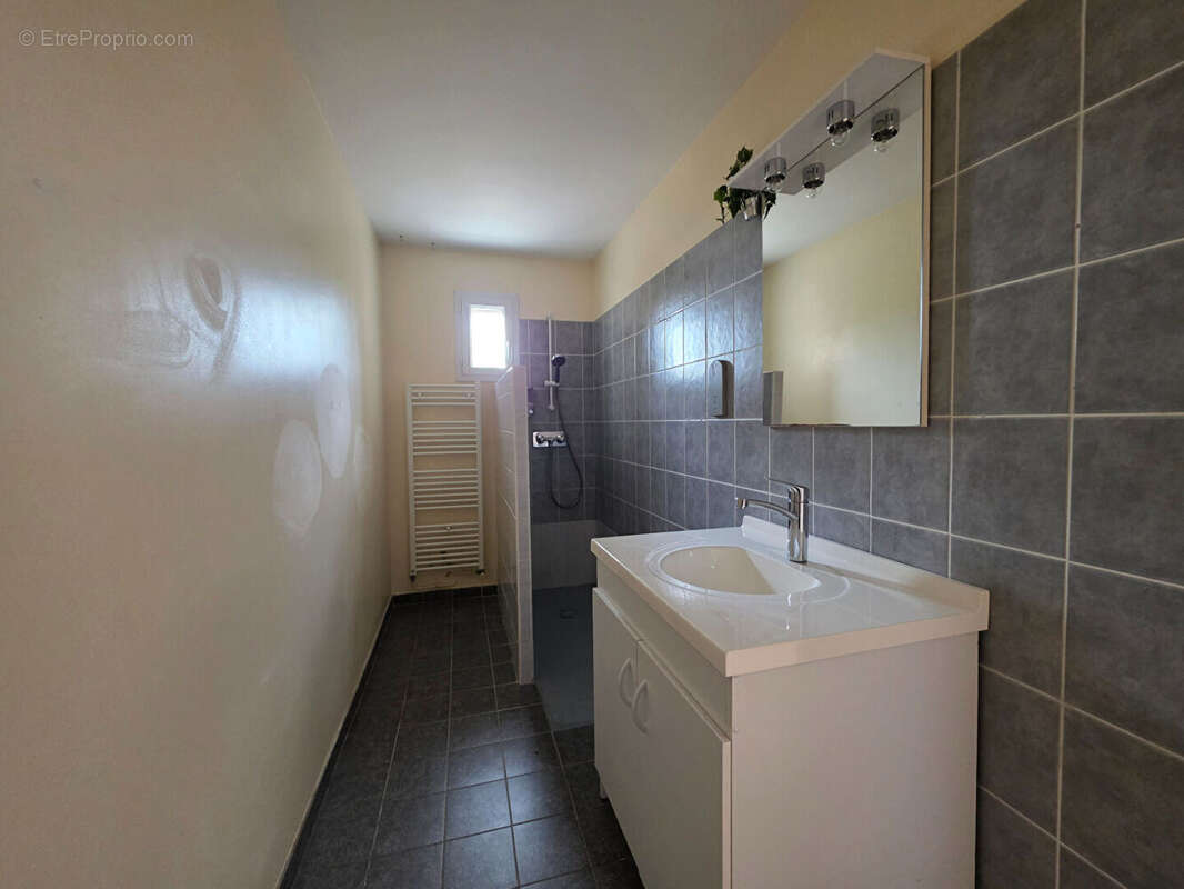 Appartement à SAINT-GENIX-SUR-GUIERS
