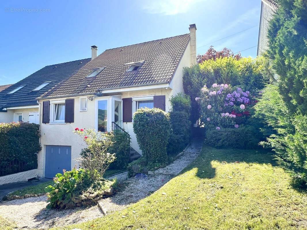 Maison à SAINT-CHAMOND