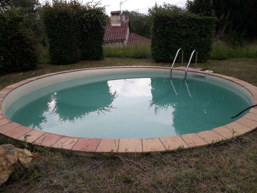 à VENDRE  proche Aignan  propriété de charme  sur 3646 m² de terrain avec piscine et Gîte séparé - photo 8