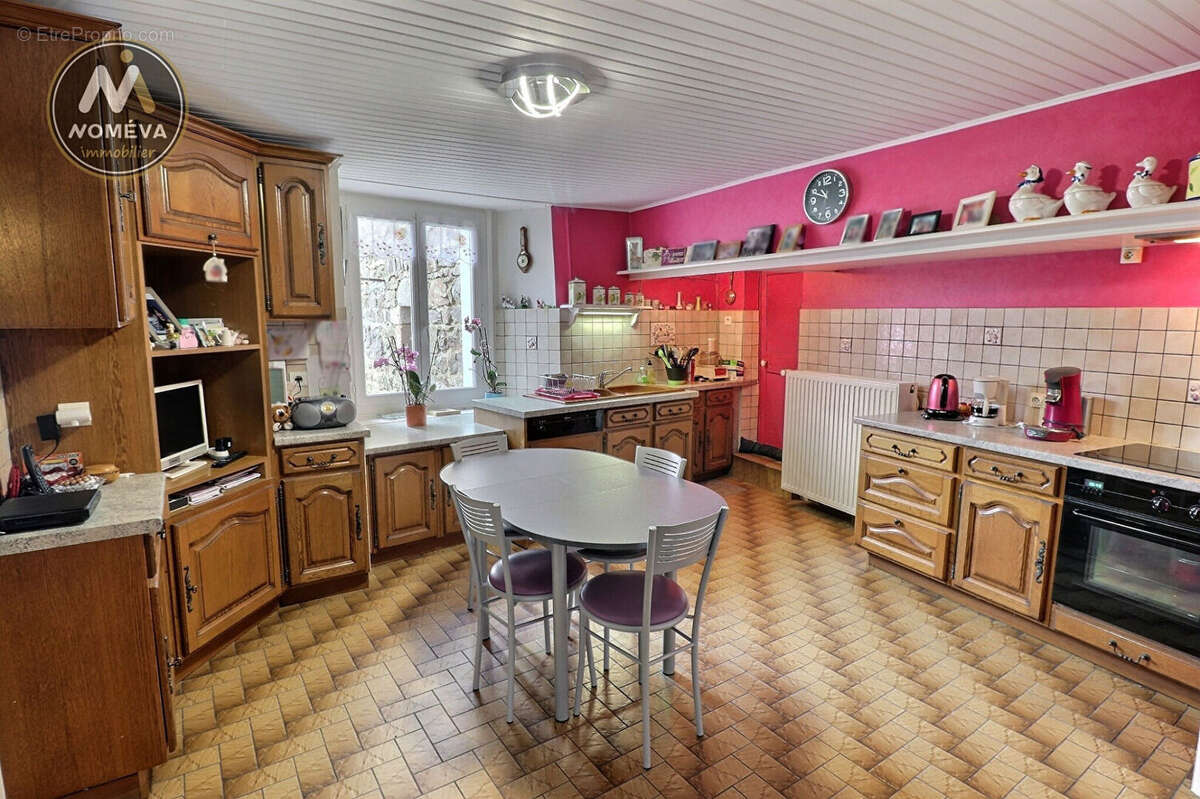 Maison à RIOTORD