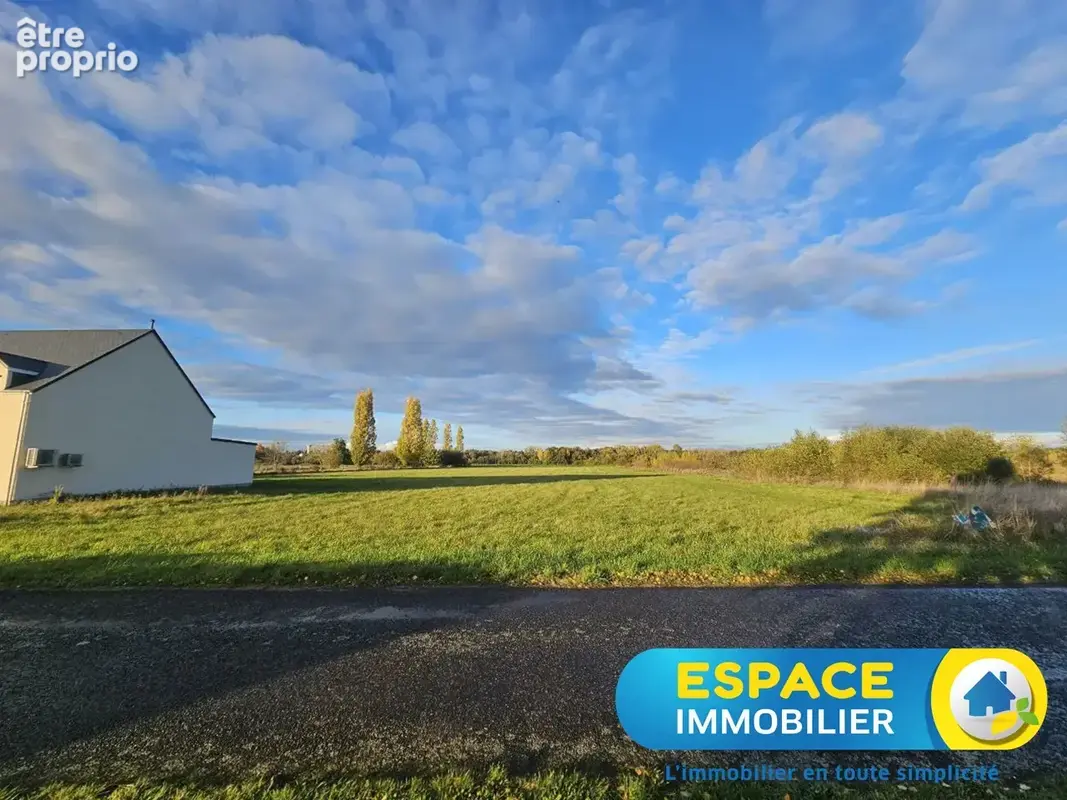 Photo Terrain à Germigny-Des-Pres au prix de 49 900€