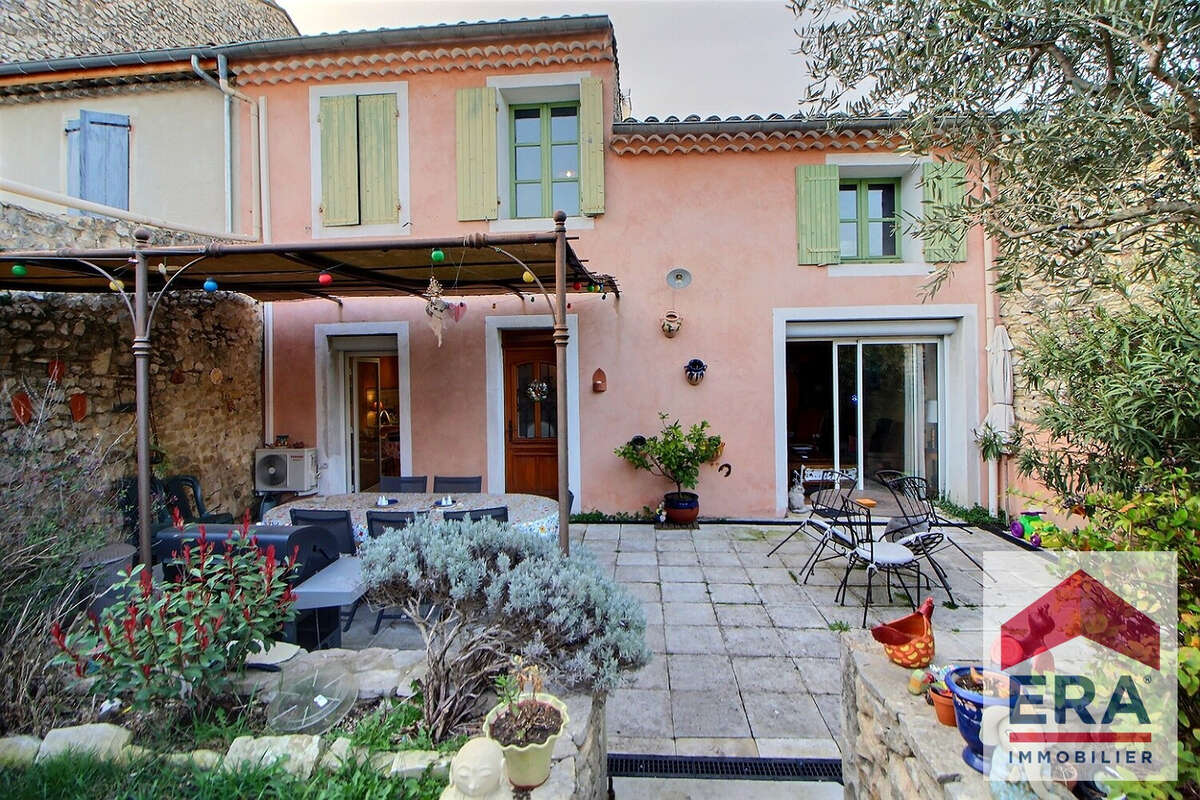 Maison à CHATEAUNEUF-DU-RHONE