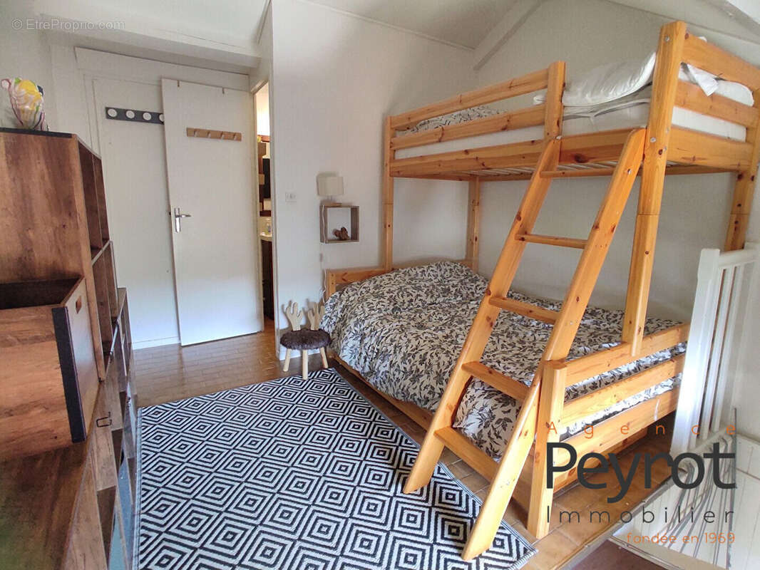 Appartement à LES ANGLES