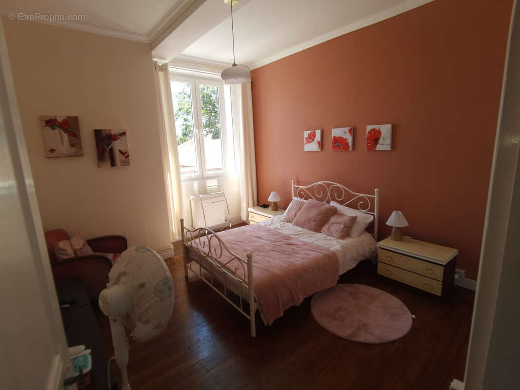 Maison familiale en pierres - 5000m2 de terrain - photo 10