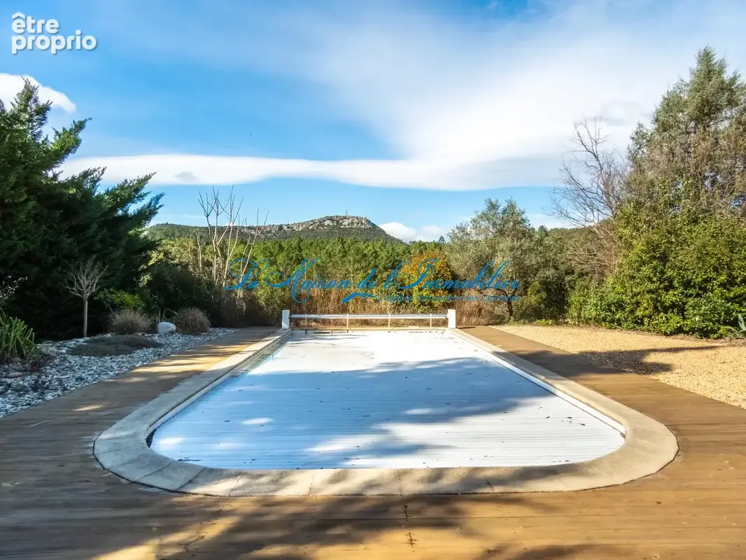 Proche ANDUZE, dans un écrin de verdure de 6590 m2 maison F6 avec piscine - photo 9