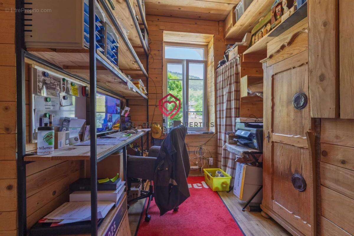 Maison à COMUS