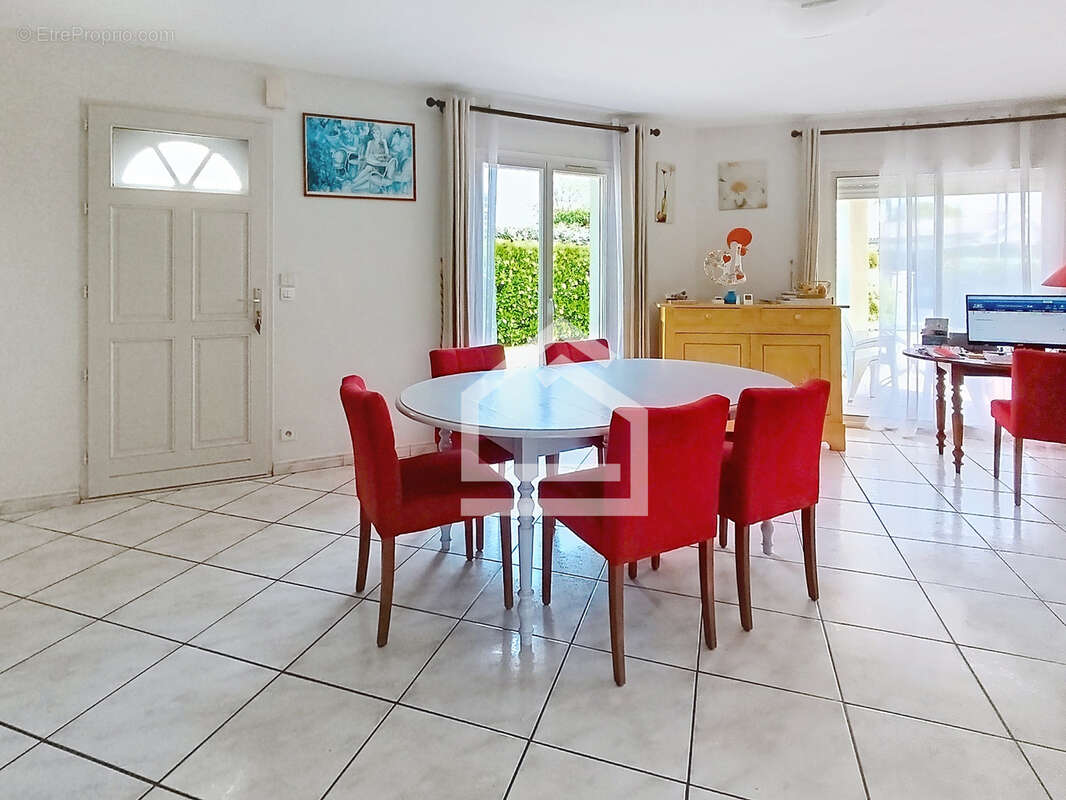 Maison à SAINT-MEDARD-EN-JALLES