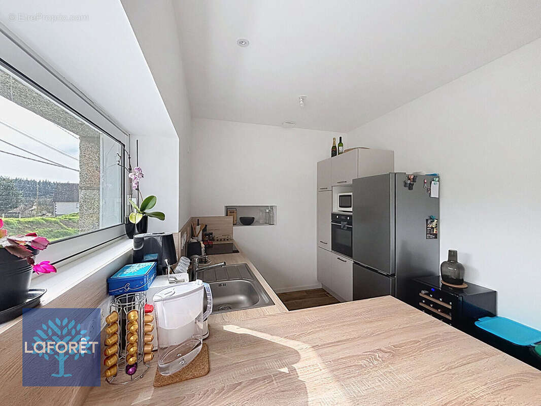 Maison à LOUVIGNE-DU-DESERT