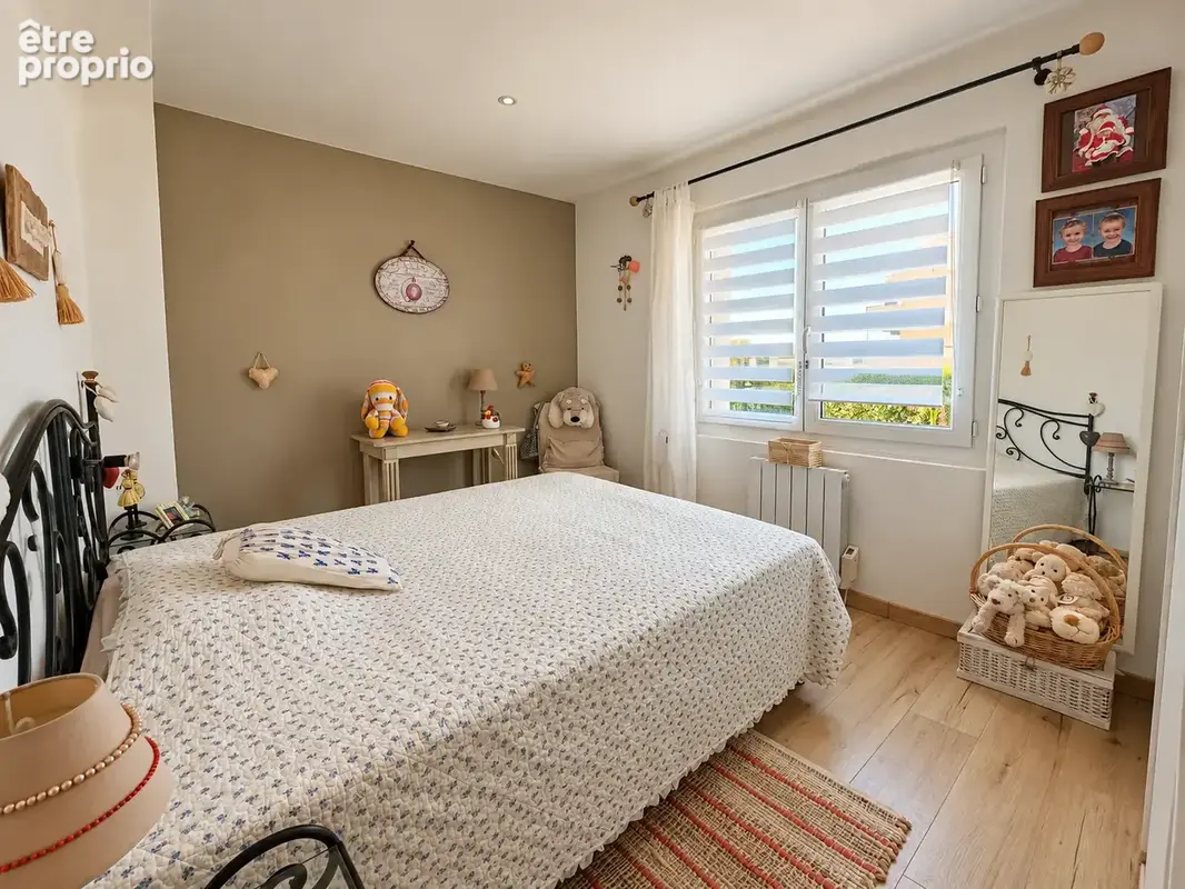Six-Fours-les-plages - Appartement type 4 avec terrasse & cave - photo 8