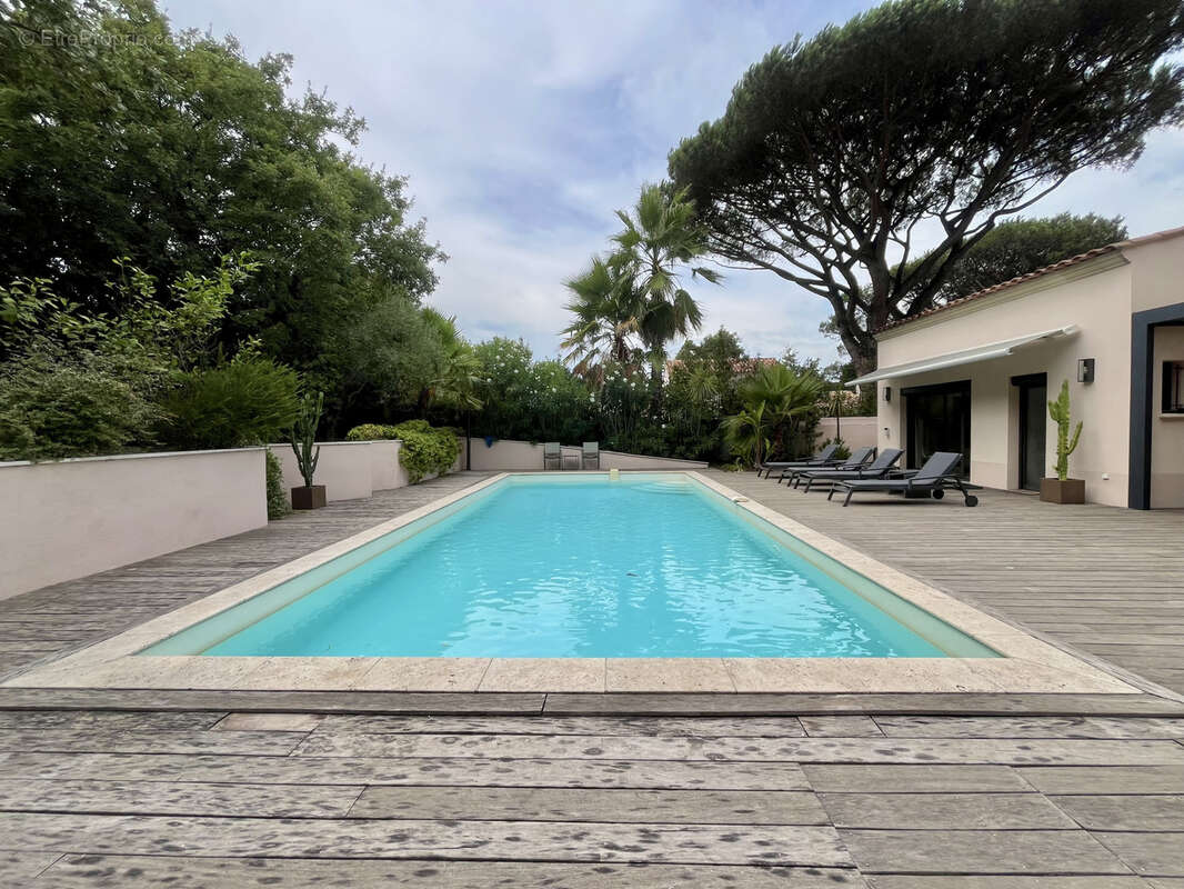 Gassin   Proche de Saint-Tropez et des plages de Pampelonne - photo 17