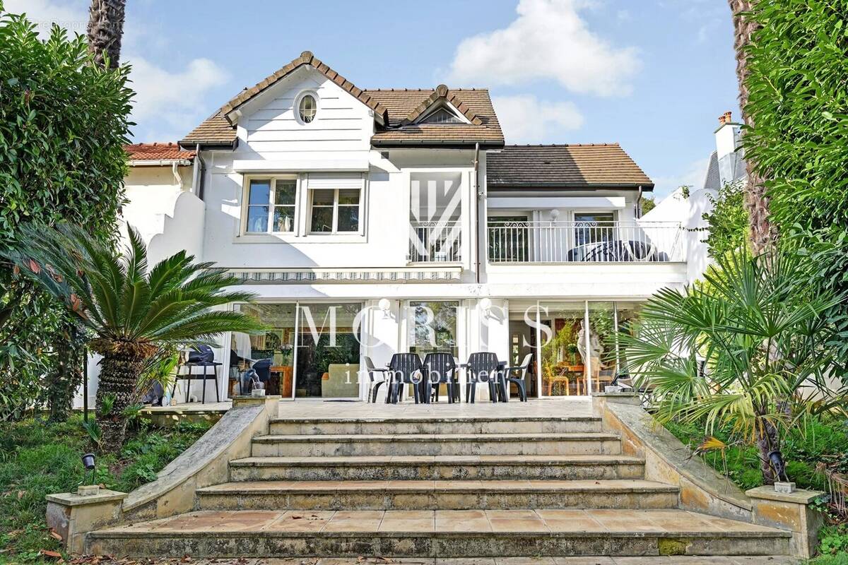 Maison à NOGENT-SUR-MARNE