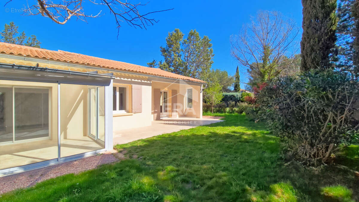 Maison 130m² à eyragues - photo 2