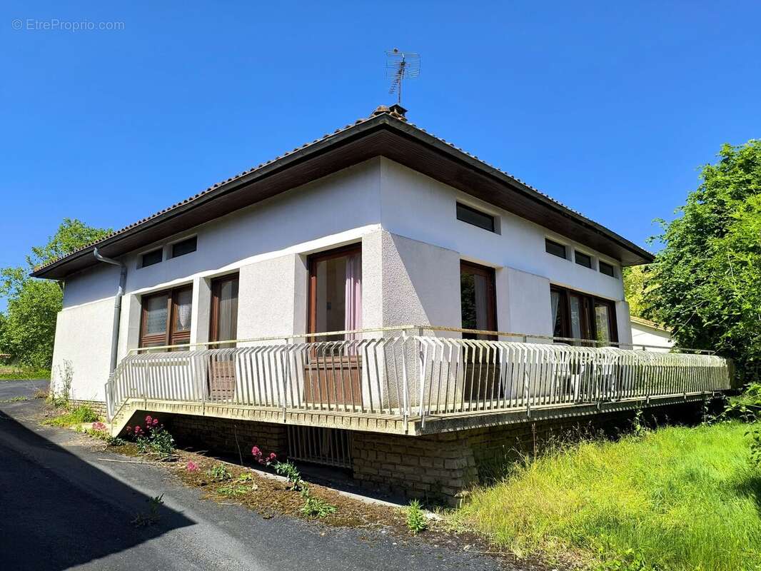 Maison à COUTURE-D&#039;ARGENSON